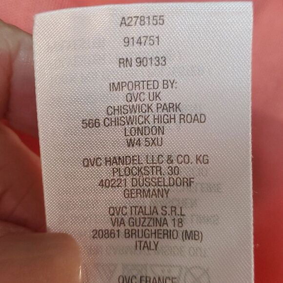 Bob Mackie rare peach tank top. Size small. Great condition. - Picture 8 of 8